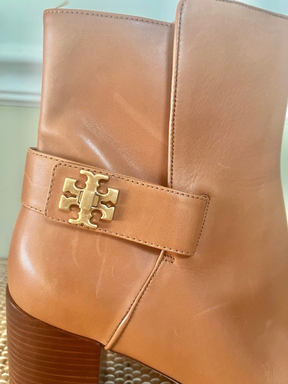 Tory Burch Tan Leather Ankle Boots with Gold Logo Accent - Picture 2 of 12